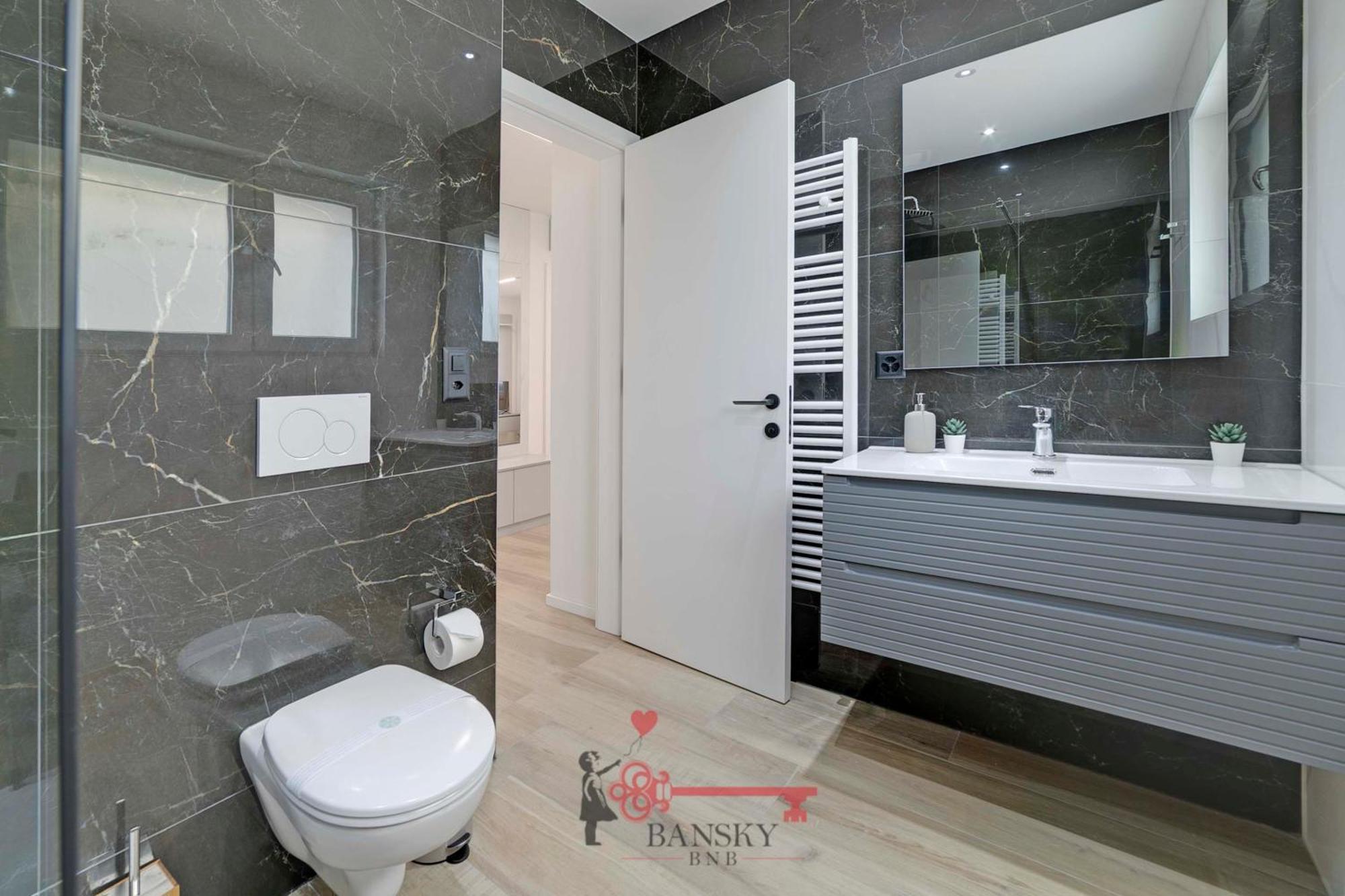 Home Sofia Room 4 - 5Min Station -By Easylife Swiss Lugano Bagian luar foto