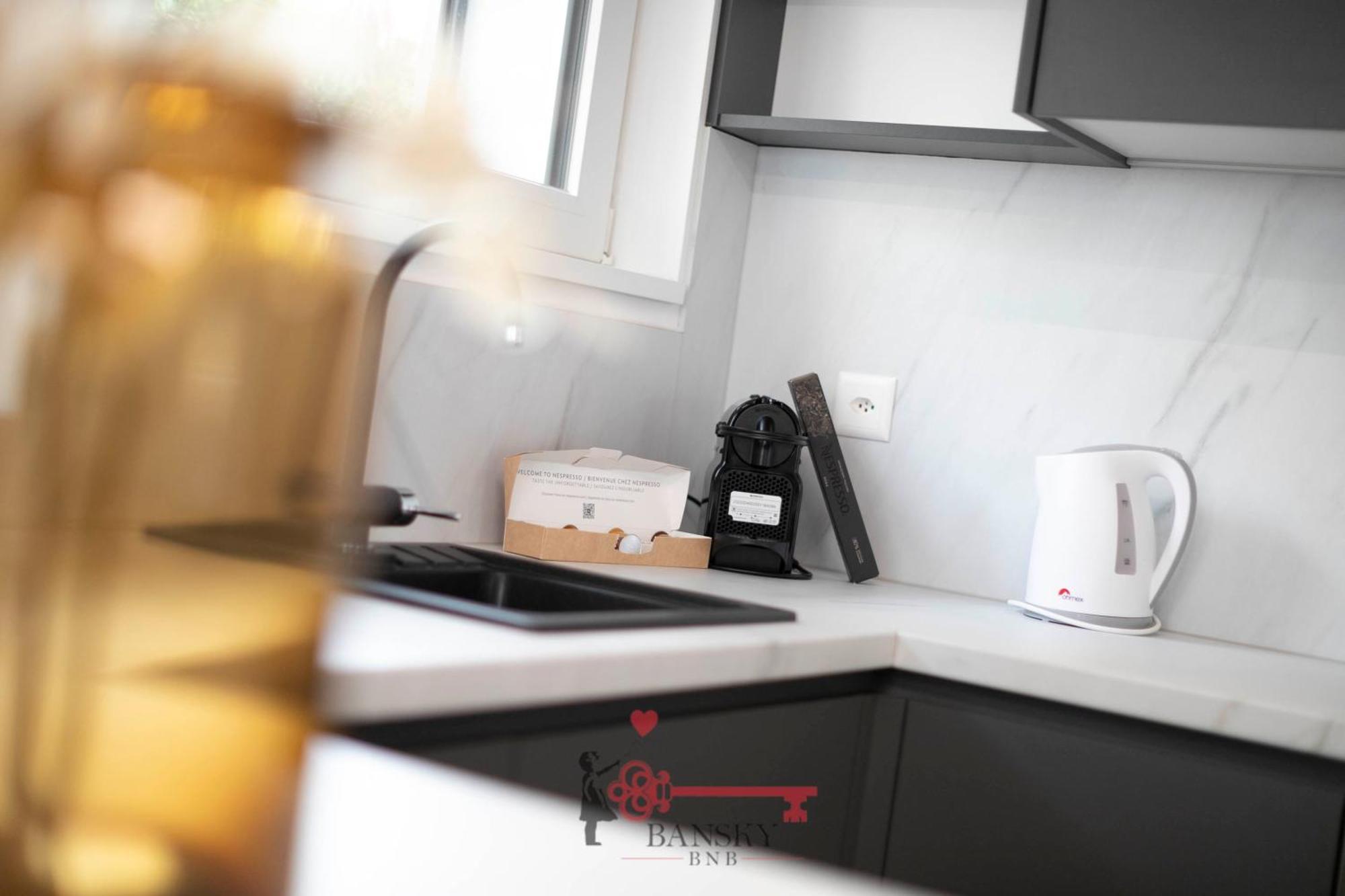 Home Sofia Room 4 - 5Min Station -By Easylife Swiss Lugano Bagian luar foto